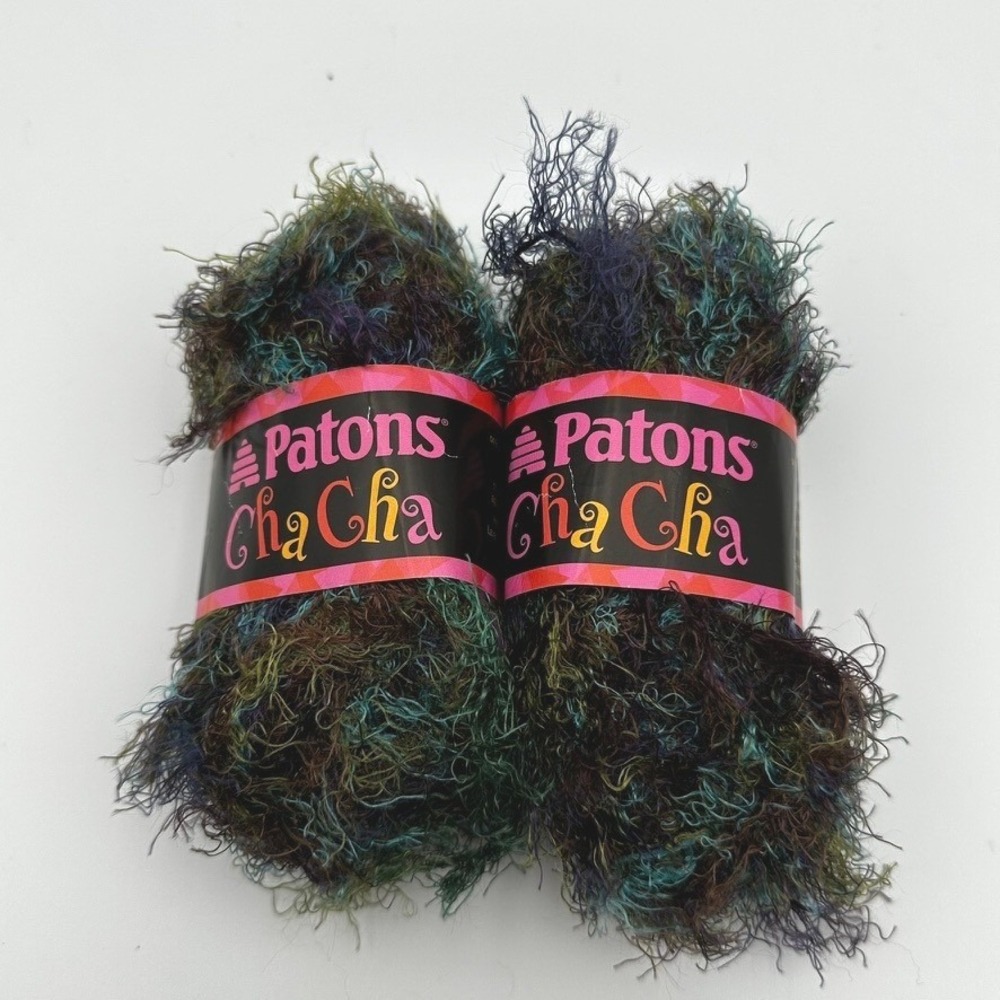 Patons Cha Cha Yarn Jazz 02006 Variegated Eyelash Nylon Lot of 2 Skeins